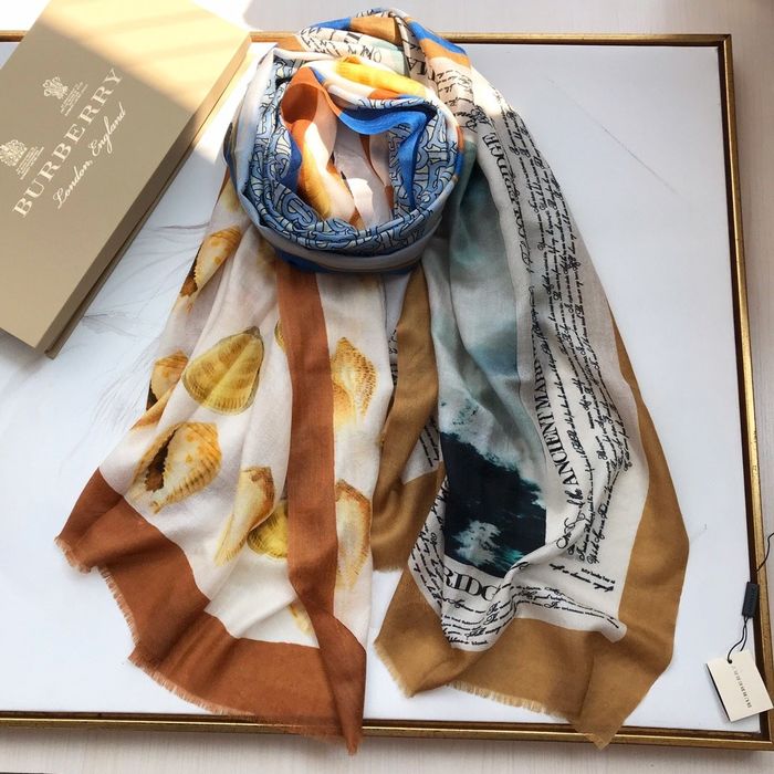 Burberry Scarf BBC00083