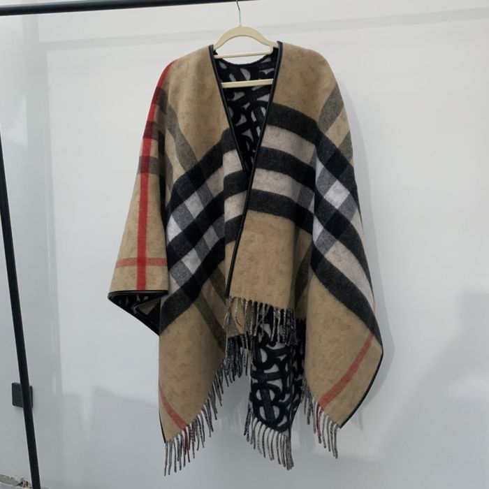 Burberry Scarf BBC00115