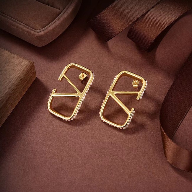 Valentino Earrings CE9227