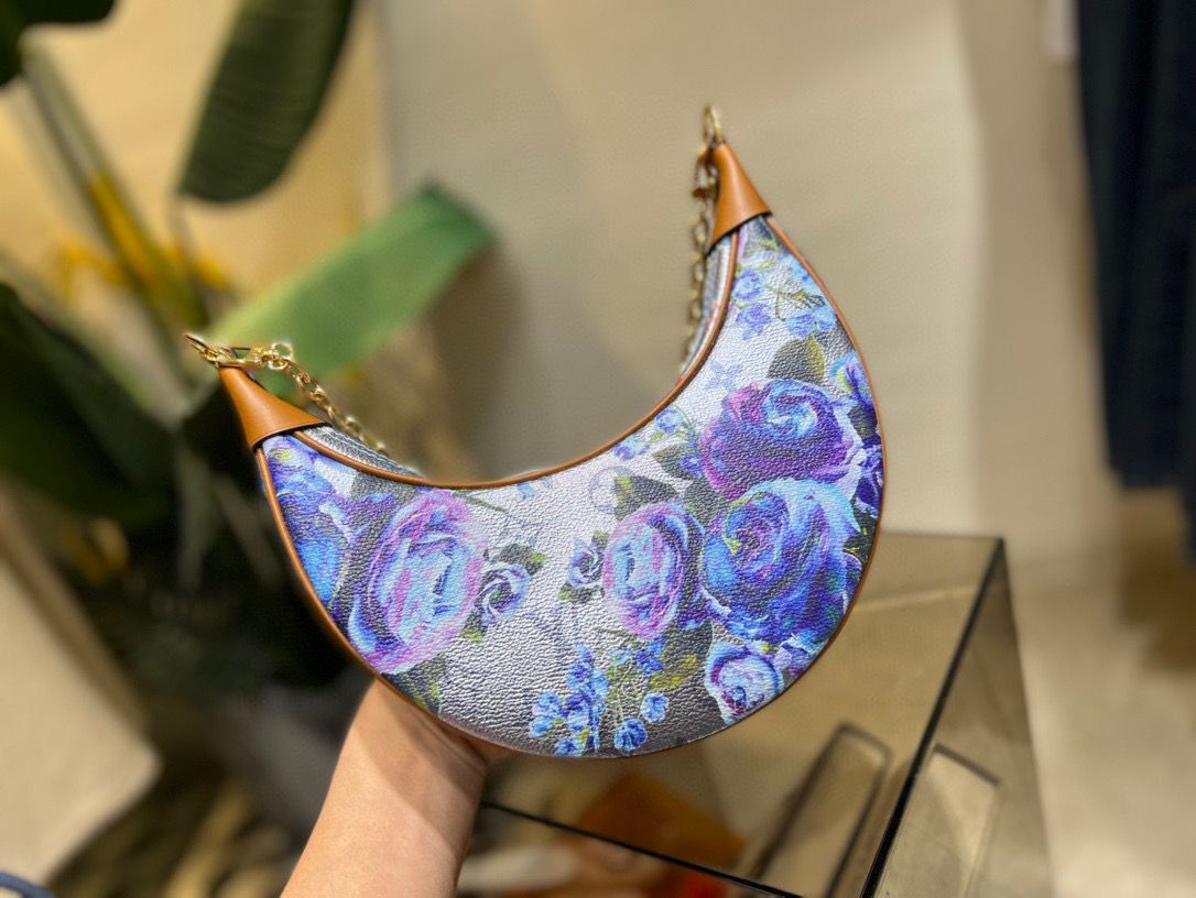 Louis Vuitton LOOP M21183 Blue Flower