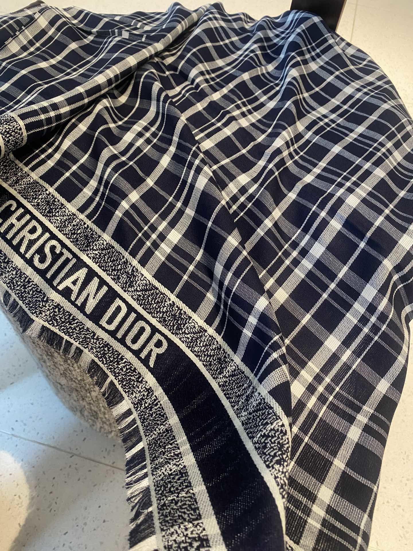 Dior Scarf DIC00039