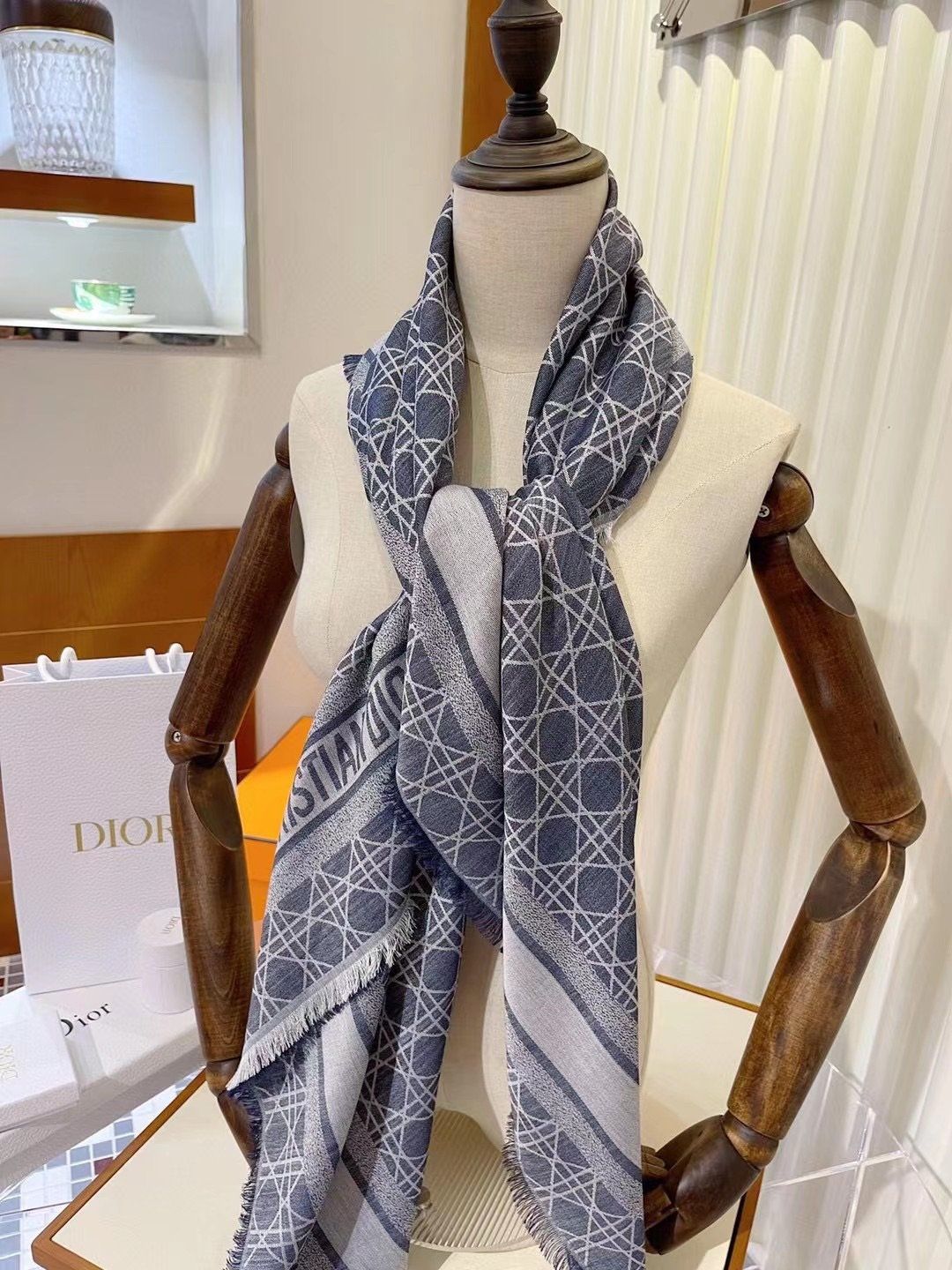 Dior Scarf DIC00132