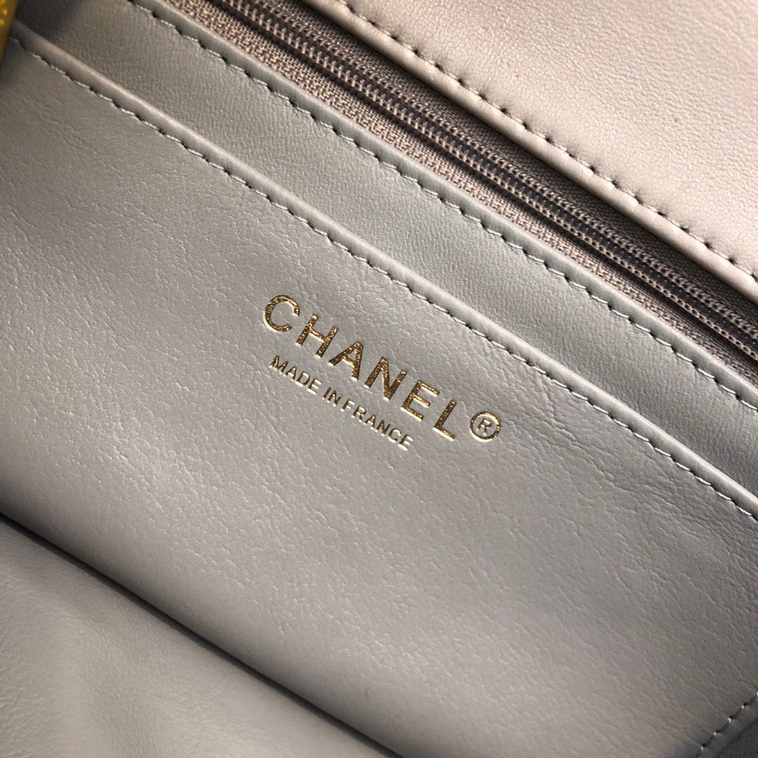 CHANEL 22B mini CF flap bag with Gold hardware top handle AS2431 Gray