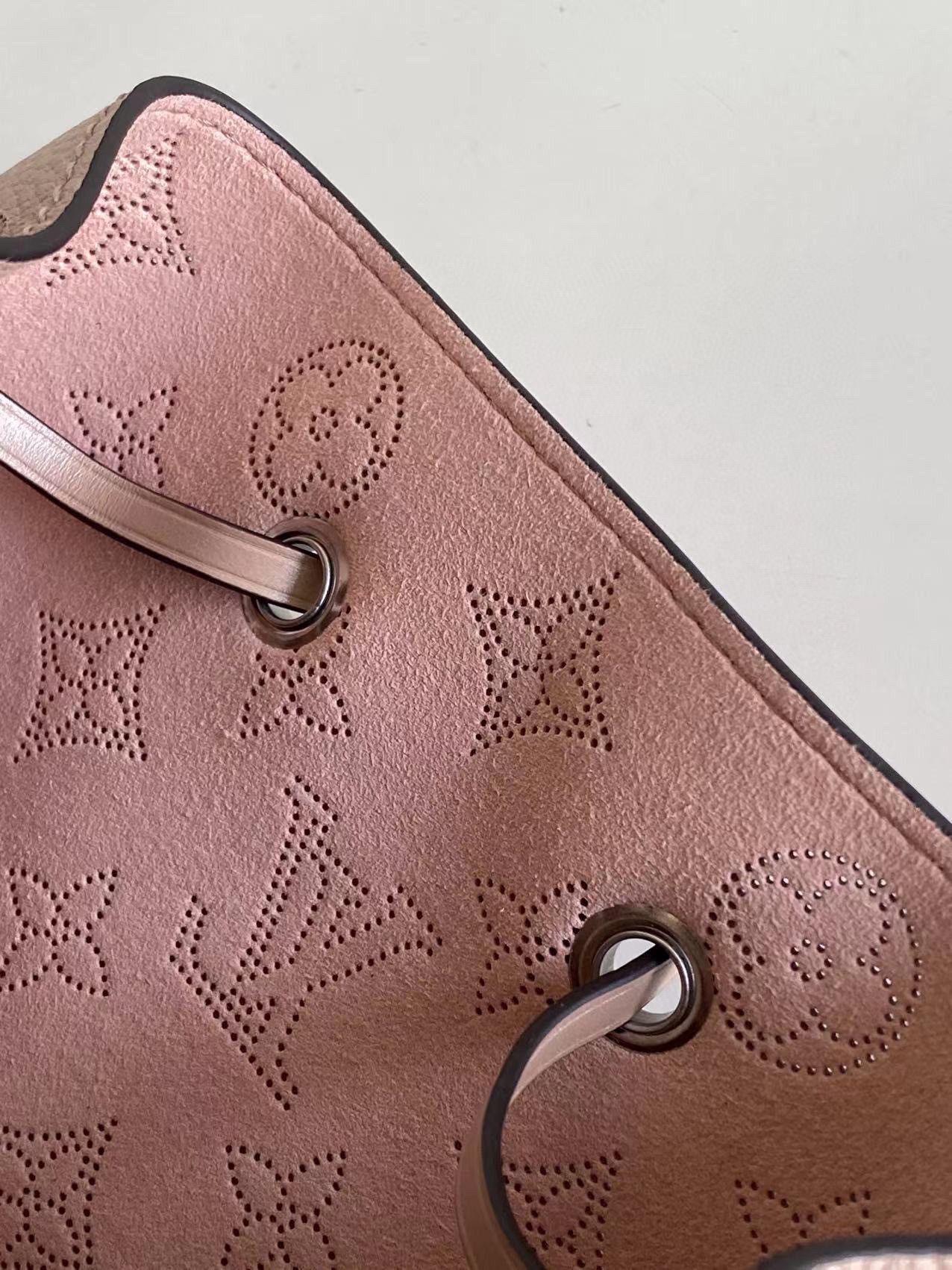 Louis Vuitton MURIA Mahina perforated calf leather M55800 light pink