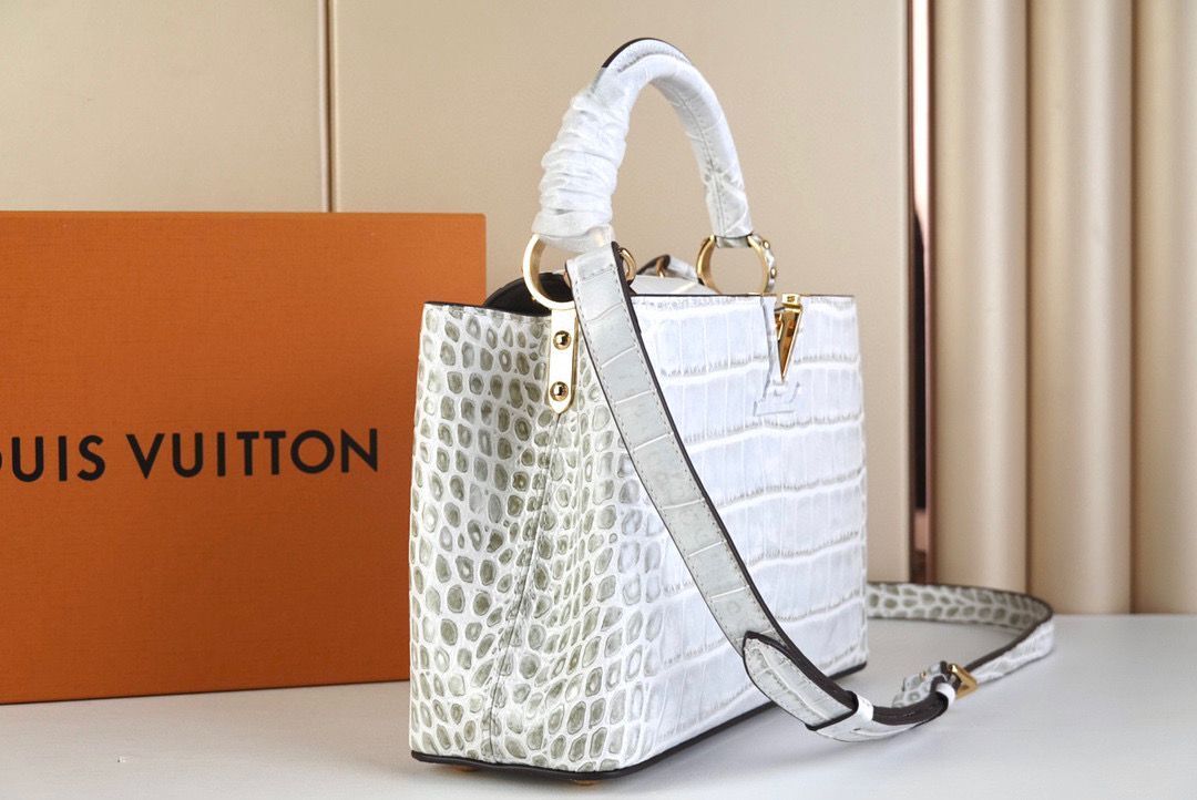 Louis Vuitton crocodile skin CAPUCINES BB M48865 Light Gray