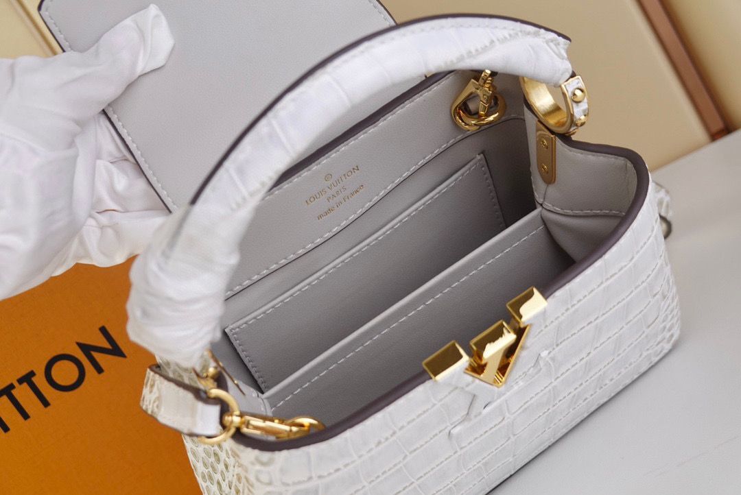 Louis Vuitton crocodile skin CAPUCINES MINI M48865 light gray