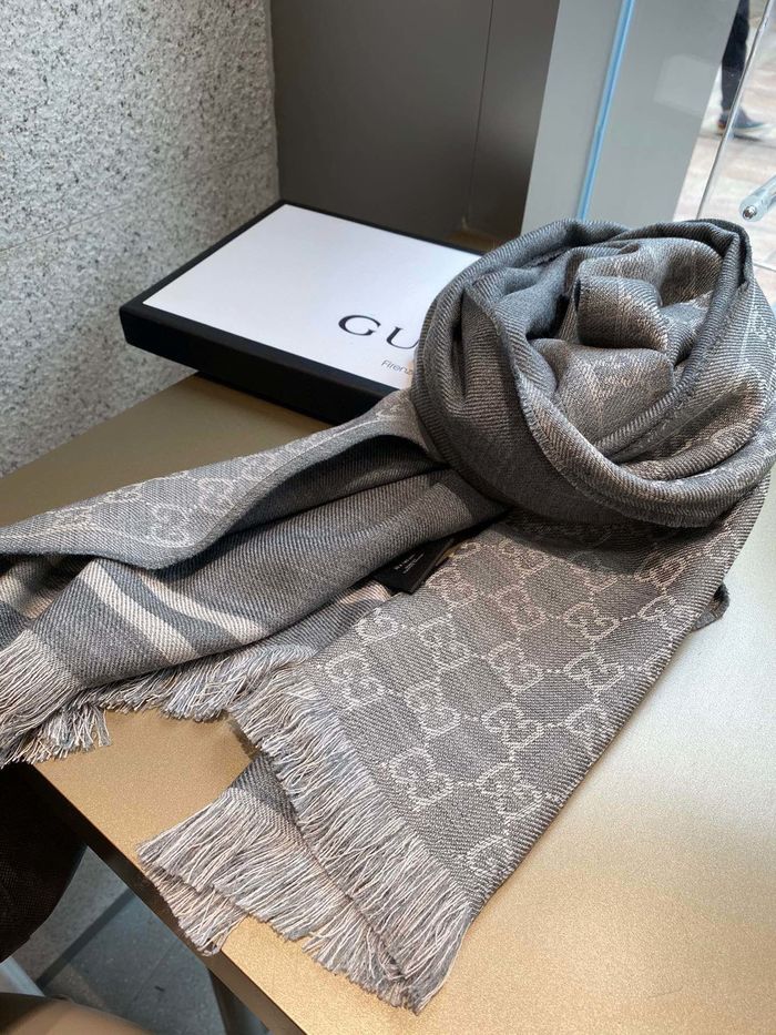 Gucci Scarf GUC00021