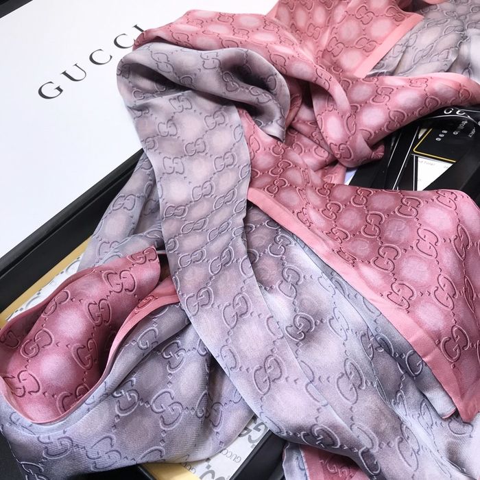 Gucci Scarf GUC00030