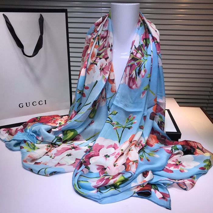 Gucci Scarf GUC00070