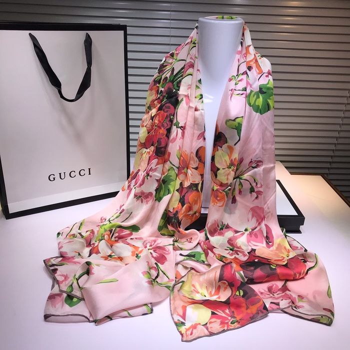 Gucci Scarf GUC00070