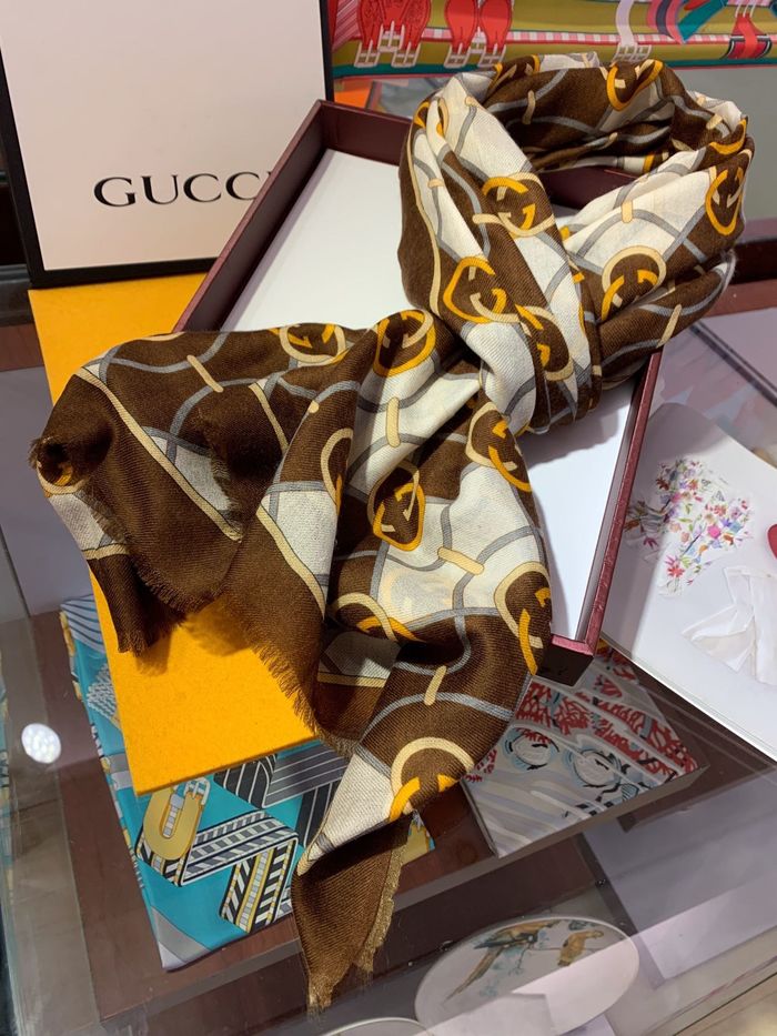 Gucci Scarf GUC00082