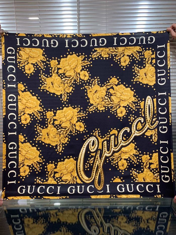 Gucci Scarf GUC00101