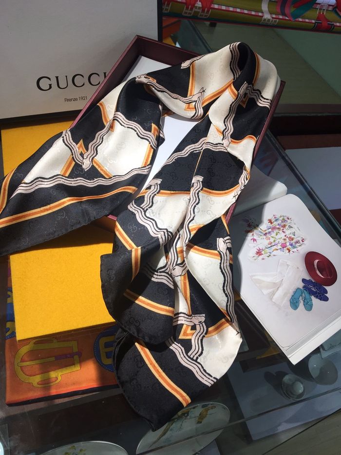 Gucci Scarf GUC00113