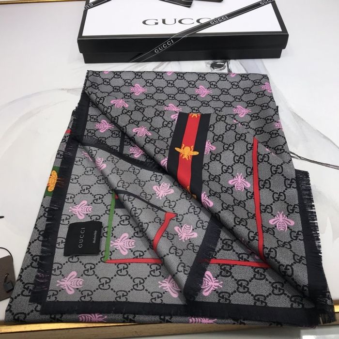 Gucci Scarf GUC00135