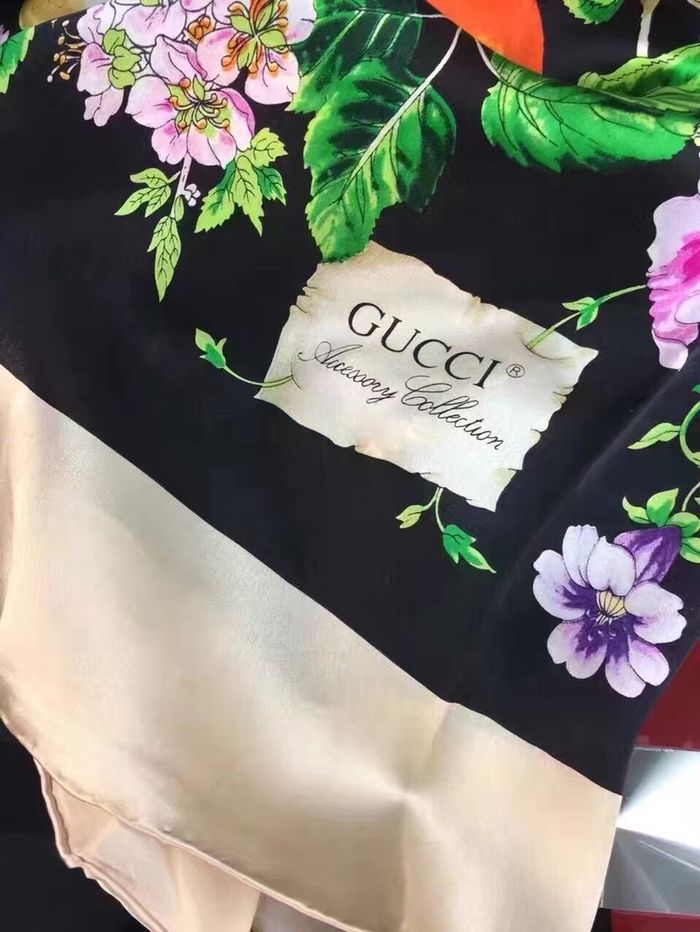 Gucci Scarf GUC00139