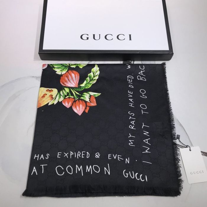 Gucci Scarf GUC00193