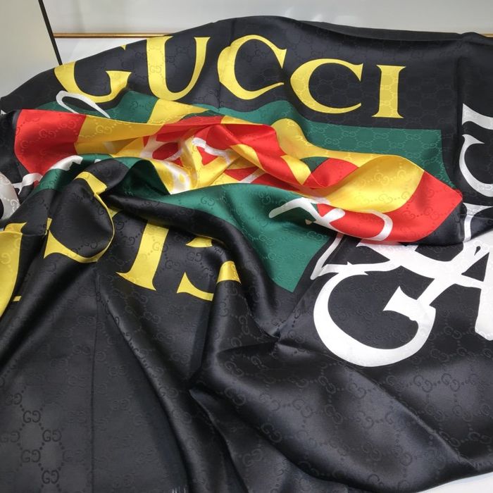 Gucci Scarf GUC00194