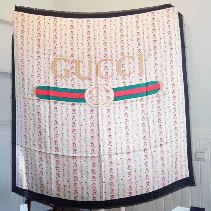 Gucci Scarf GUC00223