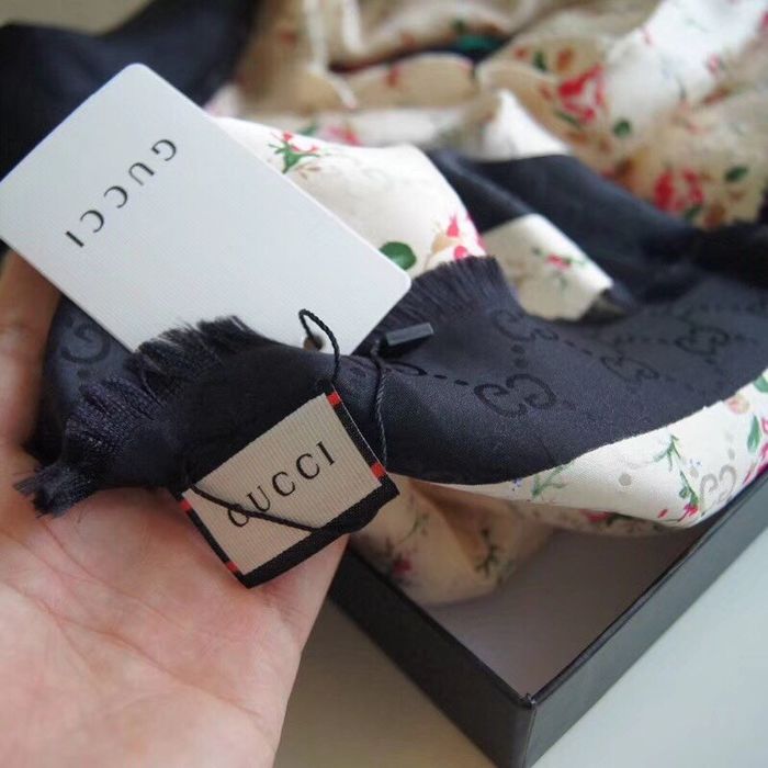 Gucci Scarf GUC00223