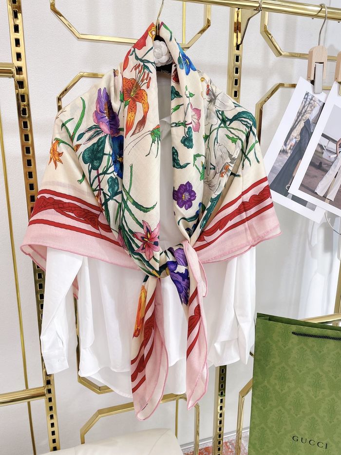 Gucci Scarf GUC00227