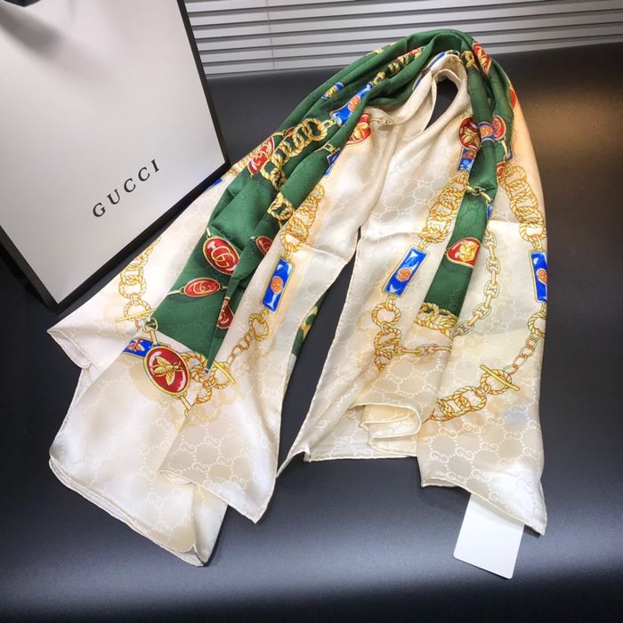 Gucci Scarf GUC00229