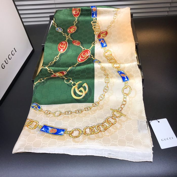 Gucci Scarf GUC00229