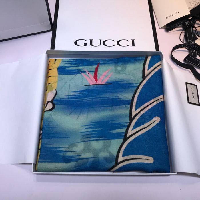 Gucci Scarf GUC00231
