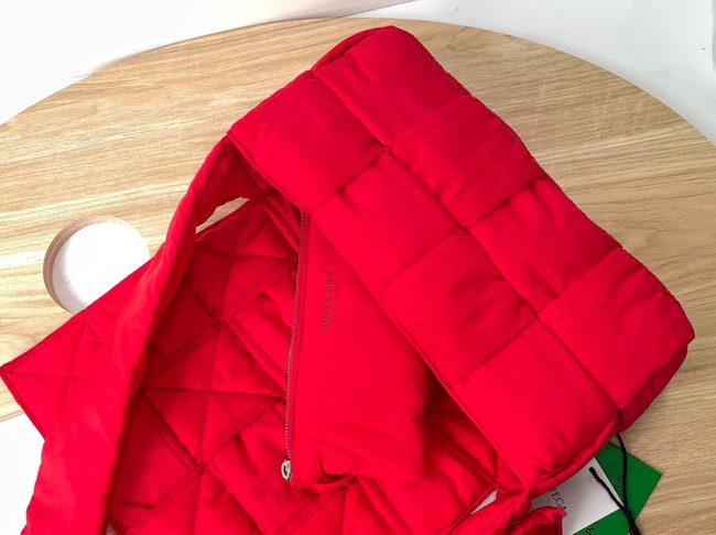 Bottega Veneta nylon shoulder bag 591977 red