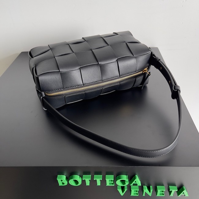 Bottega Veneta Brick Cassette 709360 black