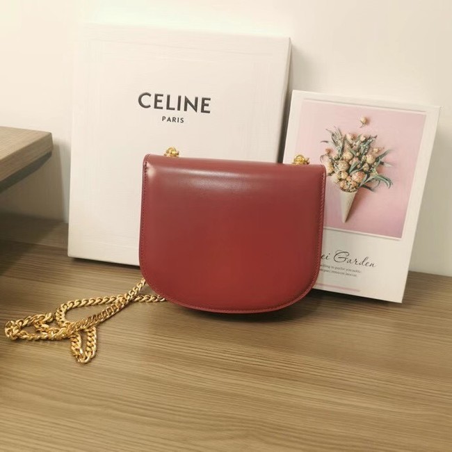 Celine TEEN CHAIN BESACE TRIOMPHE IN SHINY CALFSKIN 110973 CARMIN