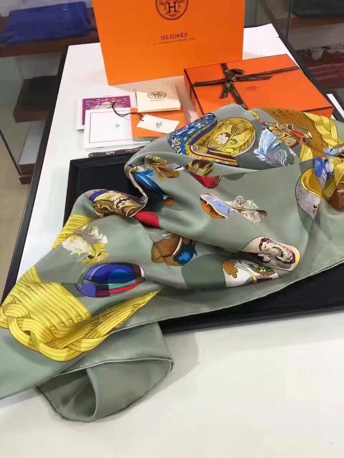 Hermes Scarf HEC00347