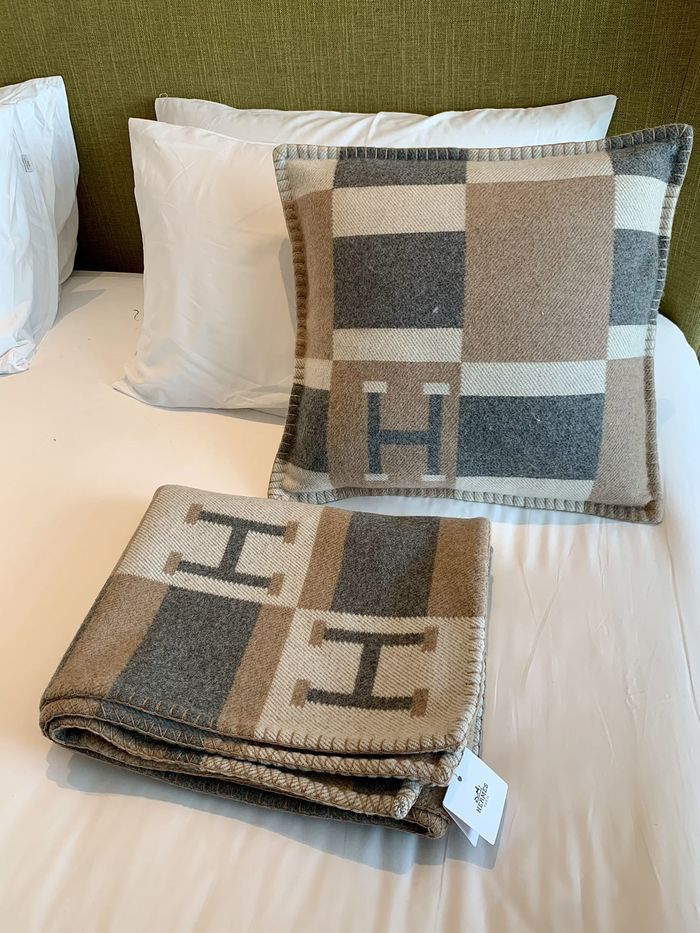 Hermes Blanket HEC00539