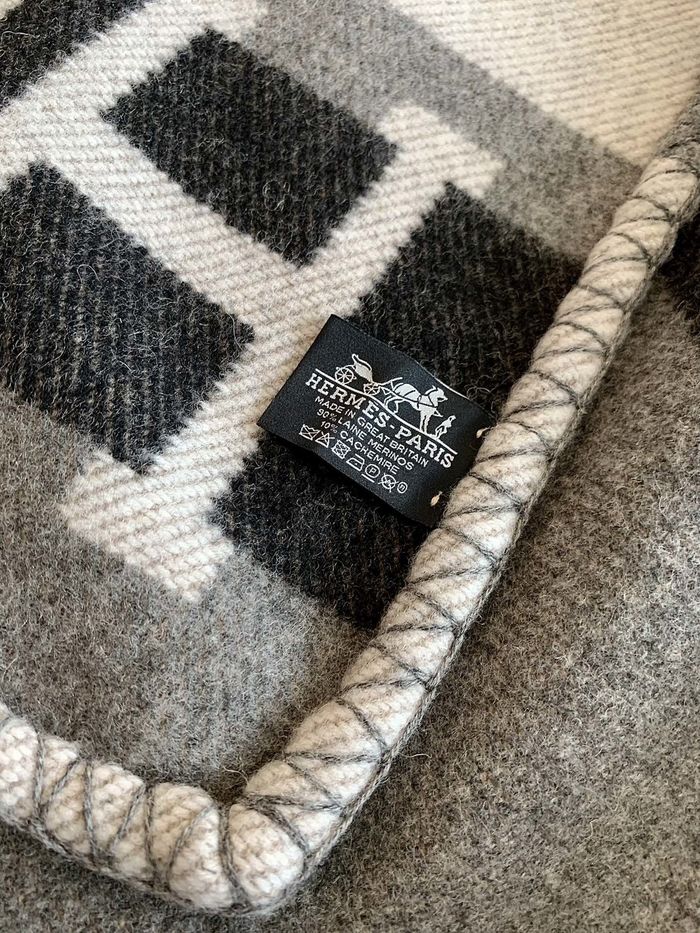 Hermes Blanket HEC00541