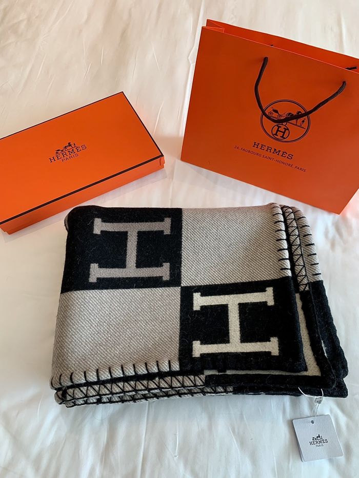 Hermes Blanket HEC00549