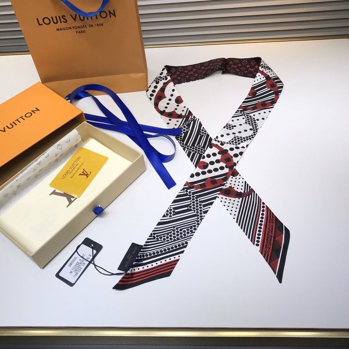 Louis Vuitton Scarf LVC00002