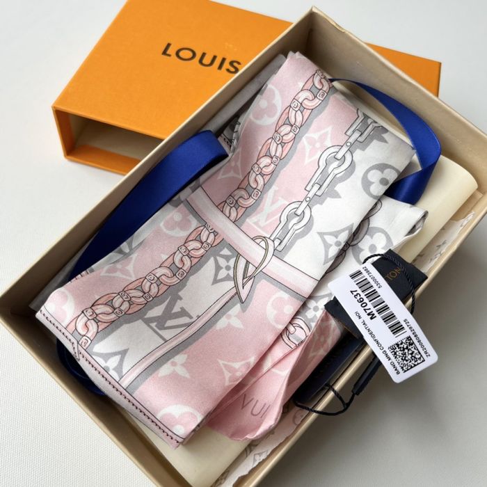 Louis Vuitton Scarf LVC00013