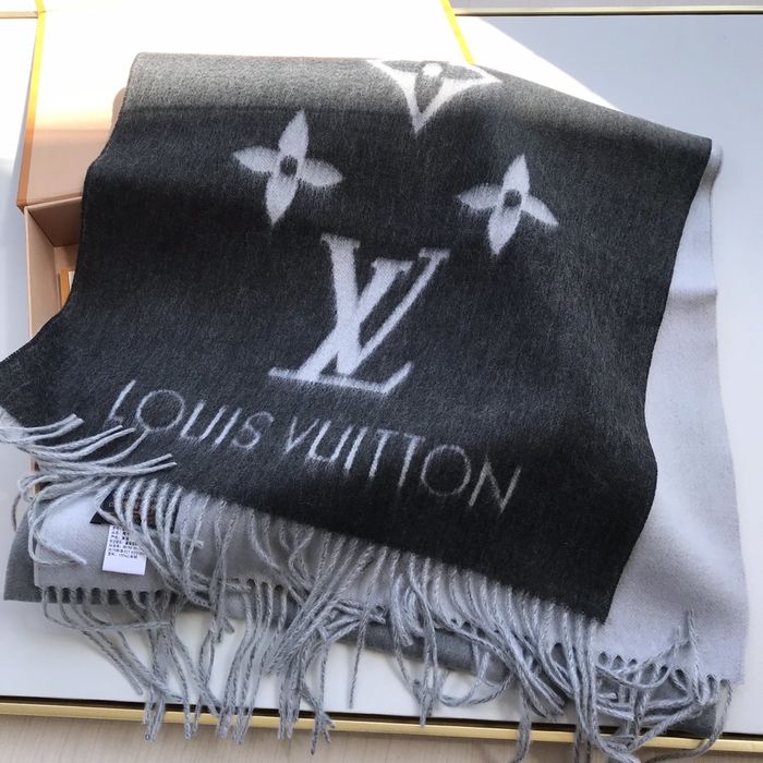 Louis Vuitton Scarf LVC00038