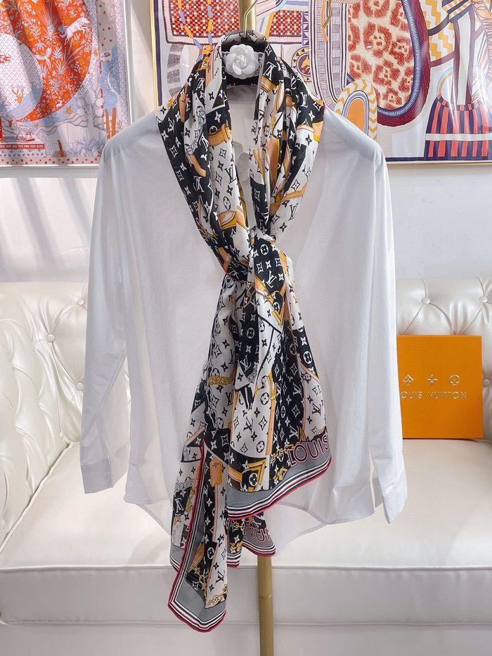 Louis Vuitton Scarf LVC00048