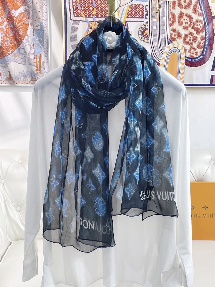 Louis Vuitton Scarf LVC00052