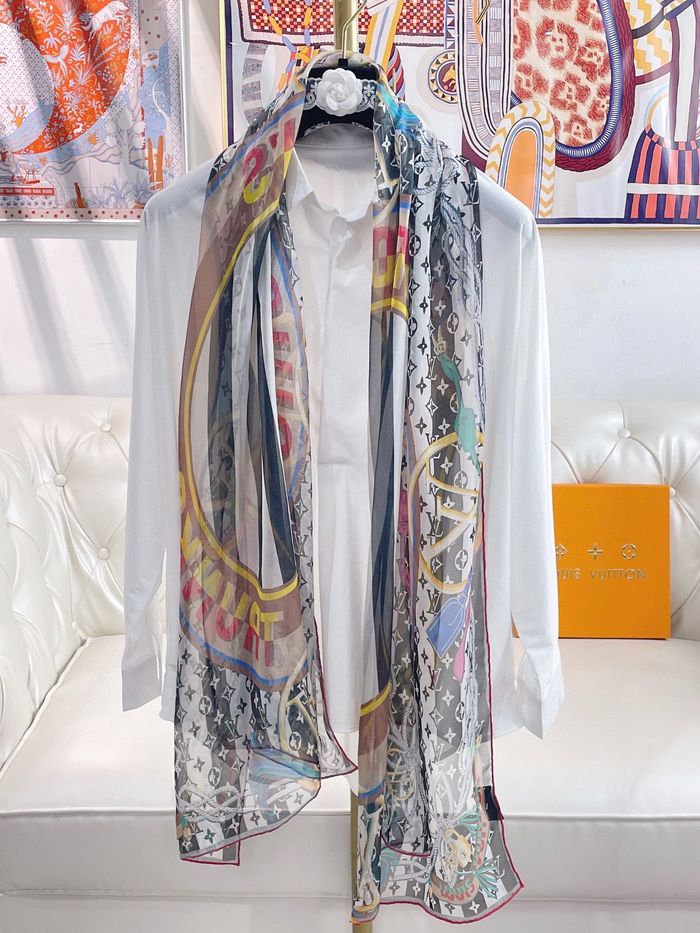 Louis Vuitton Scarf LVC00059