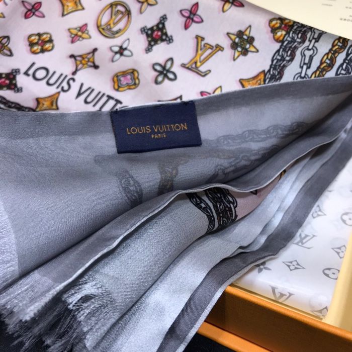 Louis Vuitton Scarf LVC00076