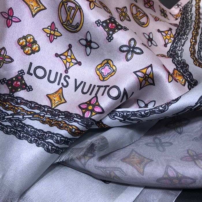 Louis Vuitton Scarf LVC00076