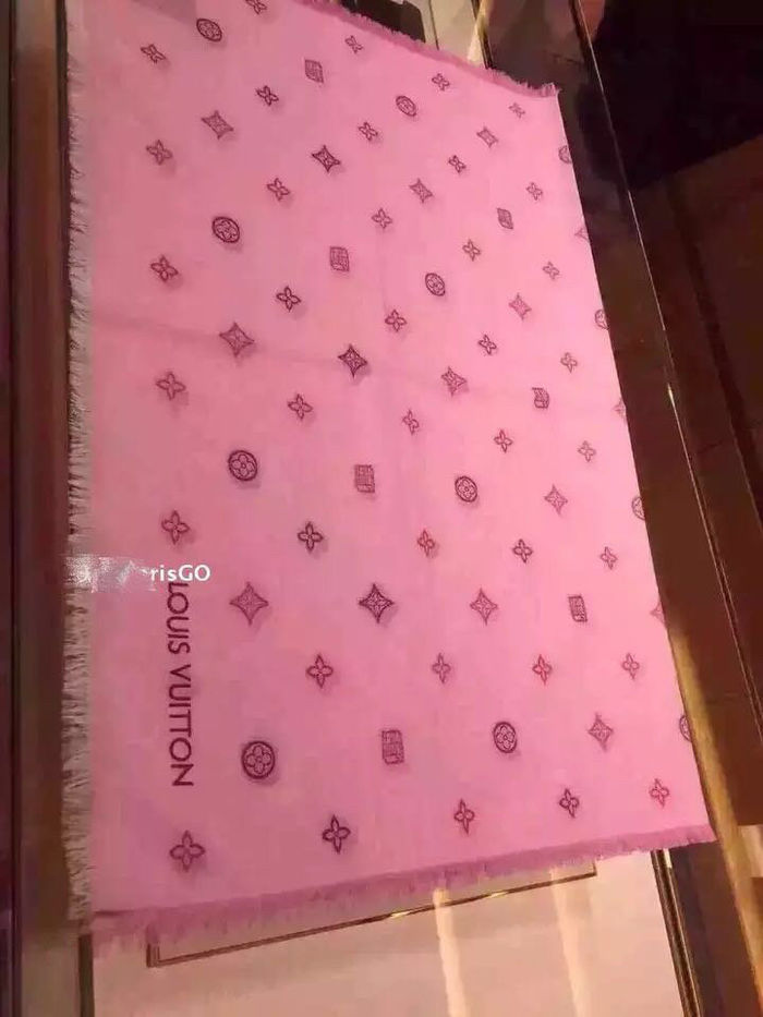 Louis Vuitton Scarf LVC00086