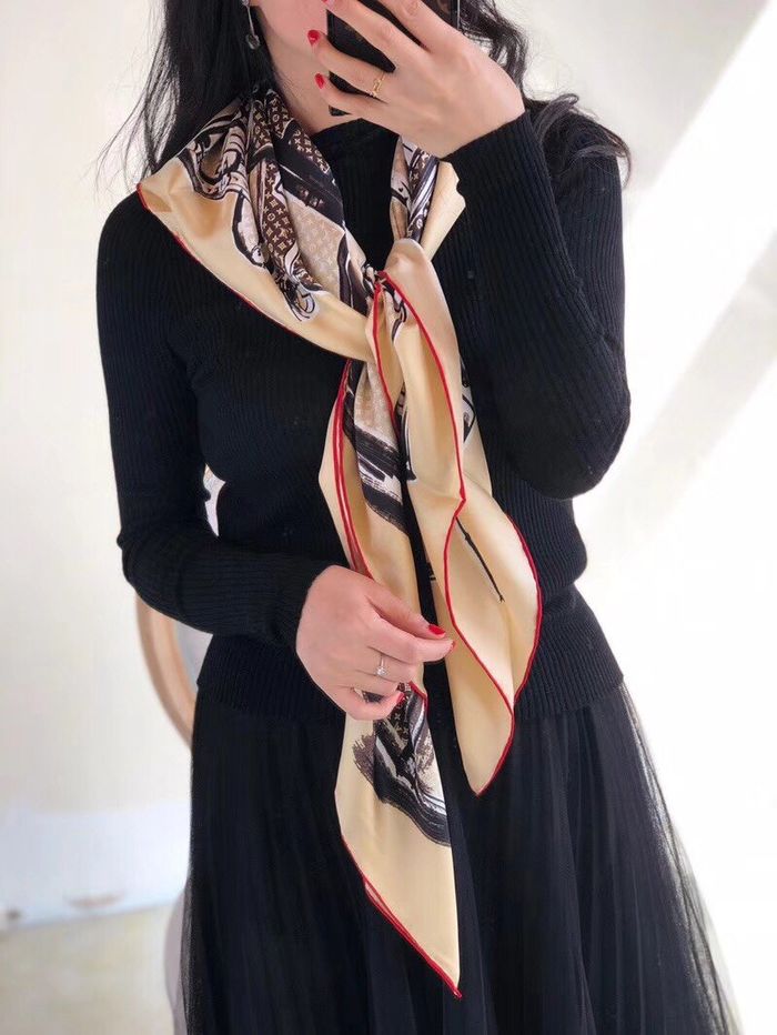 Louis Vuitton Scarf LVC00112