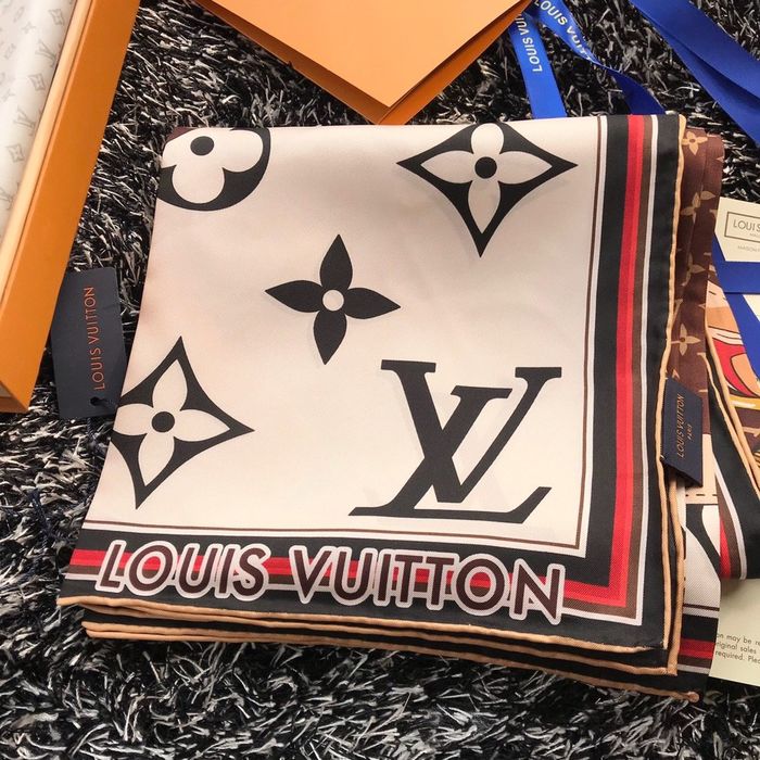 Louis Vuitton Scarf LVC00115