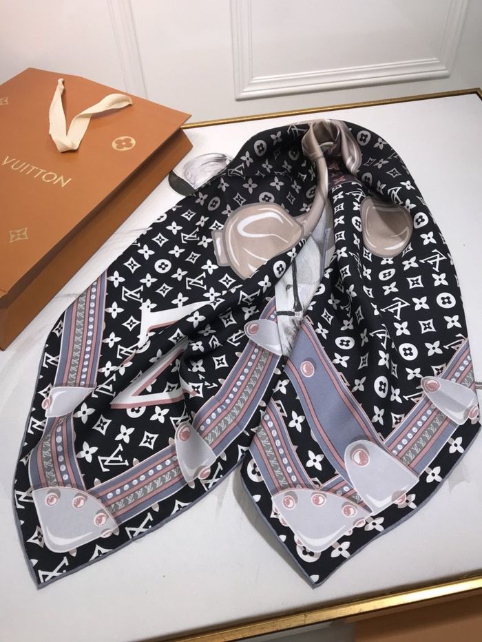 Louis Vuitton Scarf LVC00159