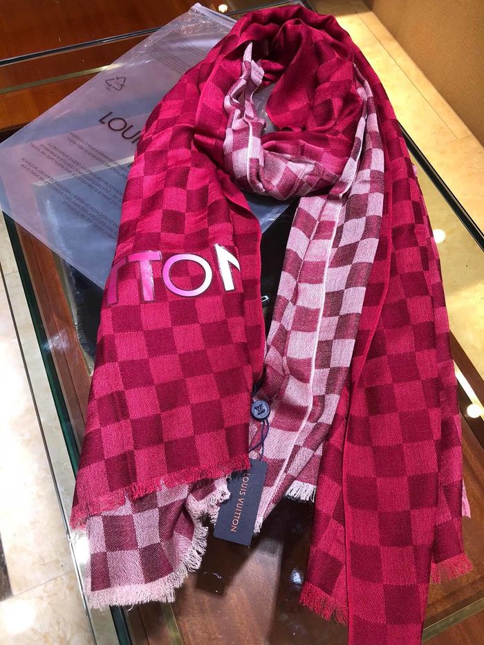 Louis Vuitton Scarf LVC00175