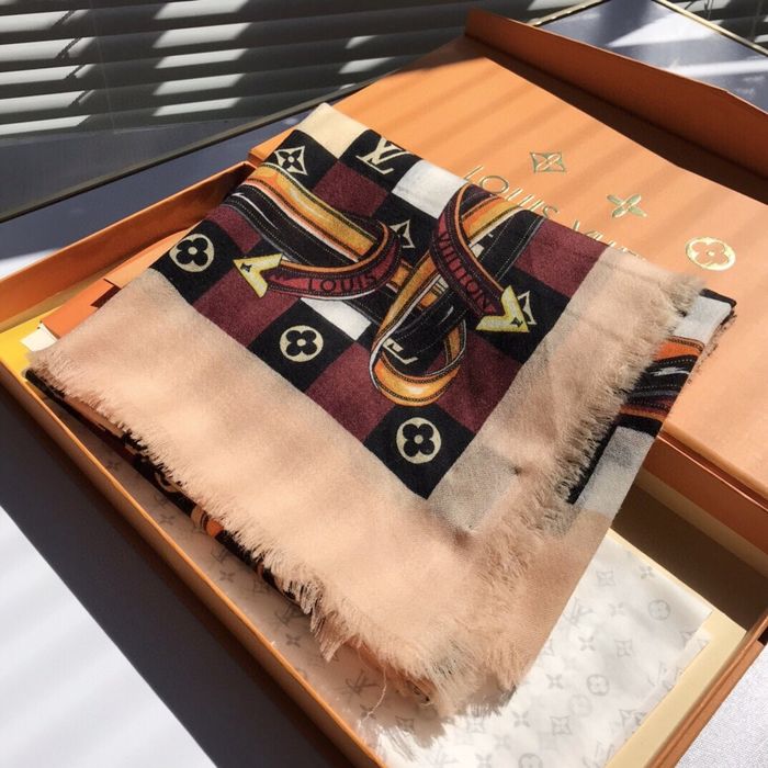 Louis Vuitton Scarf LVC00181