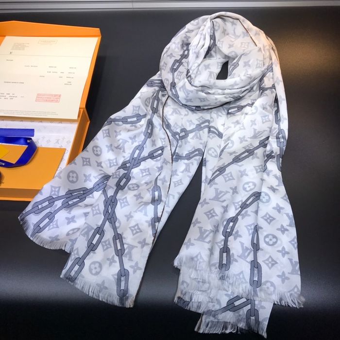 Louis Vuitton Scarf LVC00188