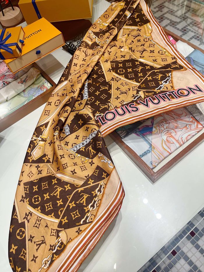 Louis Vuitton Scarf LVC00229